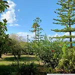 Thea Lassi 2 Bedroom Apartment, Garden Level Διαμέρισμα Αργοστόλι