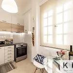 Théa Lassi 2 Bedroom Apartment, Garden Level Appartement *