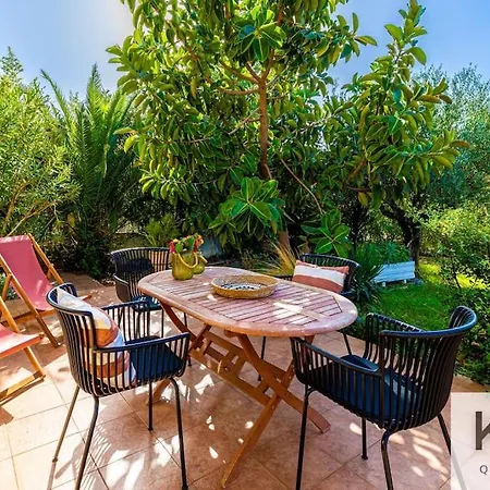 Apartment Thea Lassi 2 Bedroom Apartment, Garden Level