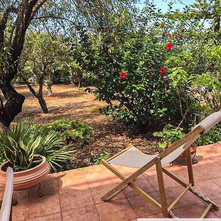 Thea Lassi 2 Bedroom Apartment, Garden Level Argostoli (Kefalonia)