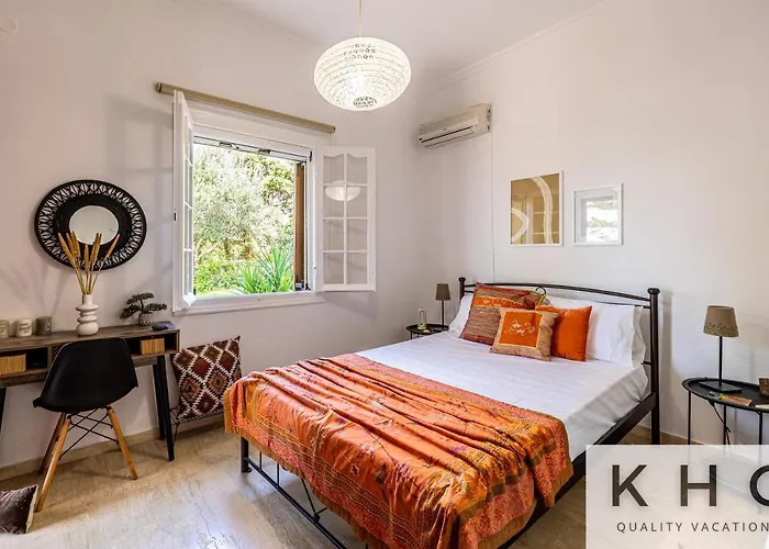 Thea Lassi 2 Bedroom Apartment, Garden Level * Argosztóli